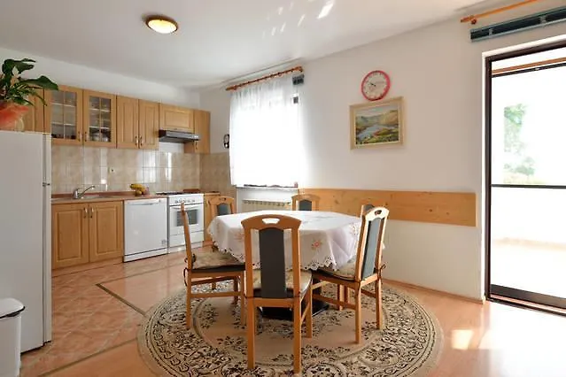 Apartmen Kasap Apartment Tar-Vabriga